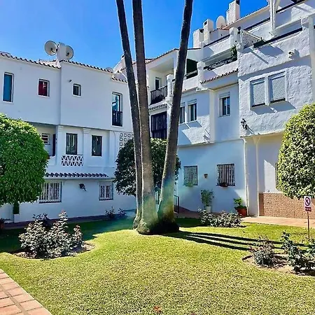 Apartamento Hermosa Casita De Pueblo Con Piscina En